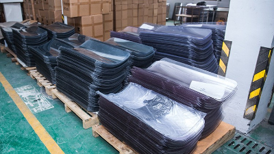 防暴盾牌半成品區 防暴盾牌半成品區